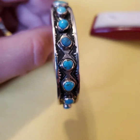 925 Turquoise Cuff Bracelet - Picture 10 of 13